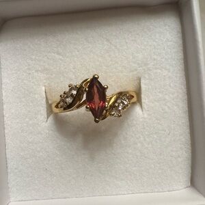 Elegant Gold and Red Gemstone Ring Costume size 8
